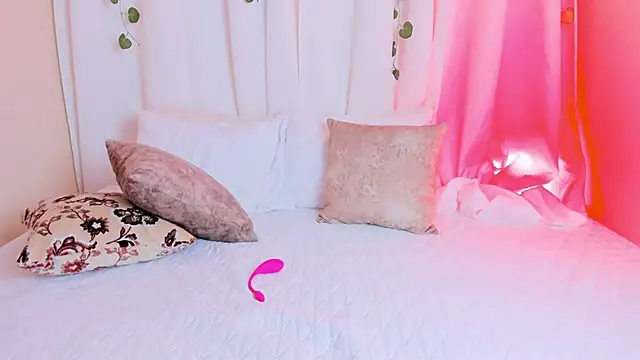 دردشة VioletaGrace الجنسية المباشرة