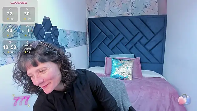 Valery_More__ élő XXX-chatje