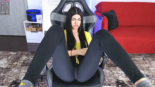 AnacondaOnn's Live XXX Chat
