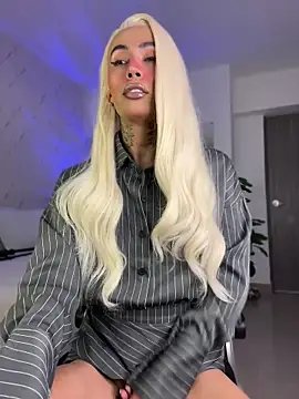 miss_tatiana_'s Live XXX Chat