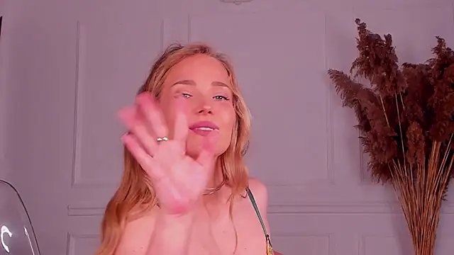 daisyd001 Chat XXX in diretta