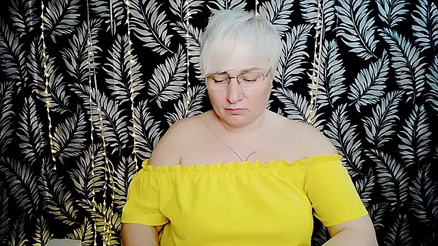 Chat +18 de Olivia_playful ao vivo