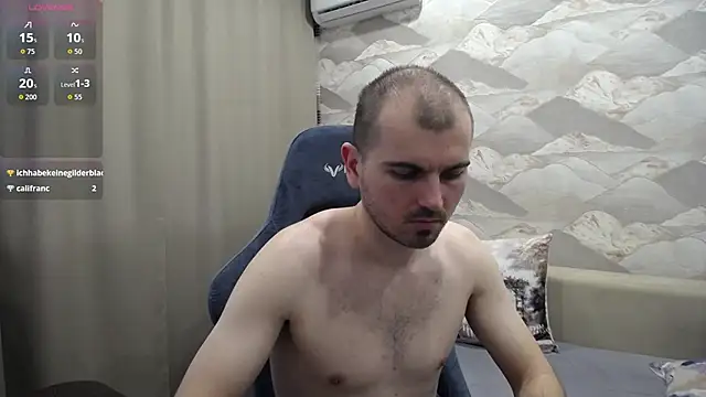 Show modela SerzhKorol1 na web-kameri