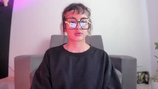 Chat XXX en directo de vandalovee_