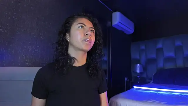 Amareto_ Live XXX-Chat