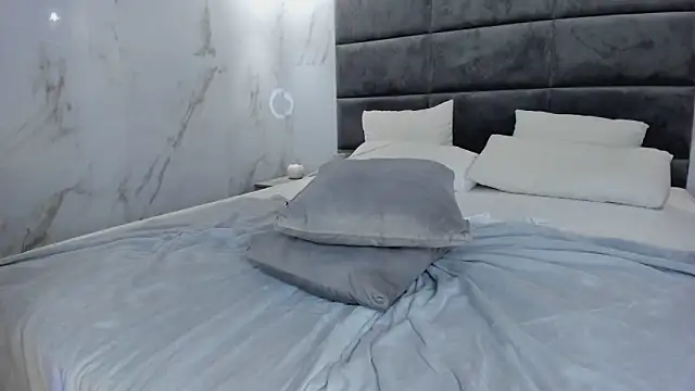 Chloee_Whiten Live XXX chat
