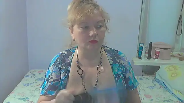 Chat XXX en directo de Lusi-777