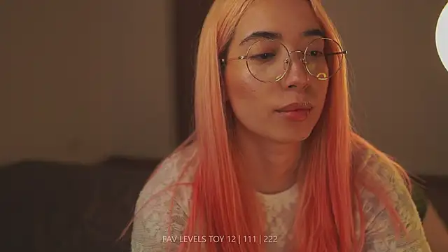 XXX chat uživo modela dearnina_