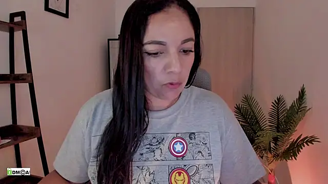 urcute_kitten's Live XXX Chat