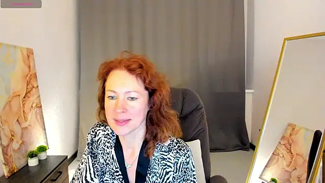 Chatroom XXX en direct de LeticiaRomano