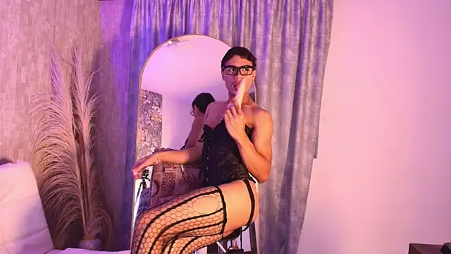 Show modela davis_saint na web-kameri