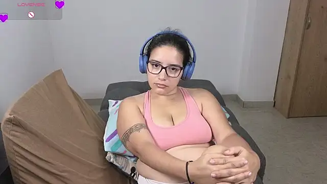 blue__moon_ Live XXX Chat