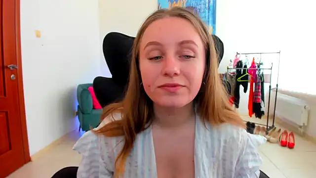 Marisha_Cute Chat XXX in diretta