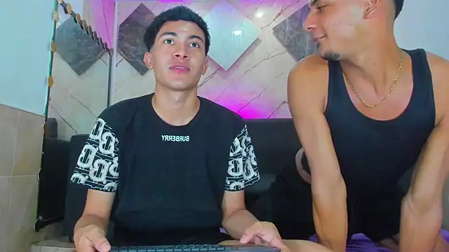 Chatroom XXX en direct de Yeff_26