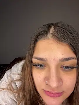 treasurebabii Chat XXX in diretta