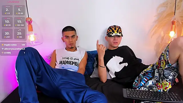 Chat XXX ao vivo de your_d0ll1
