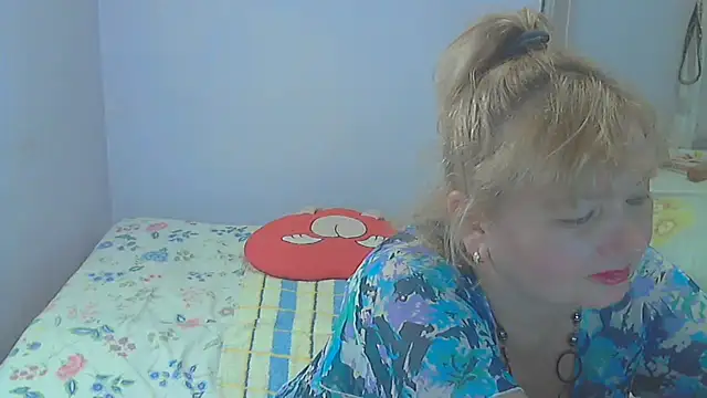 Lusi-777's Live XXX Chat
