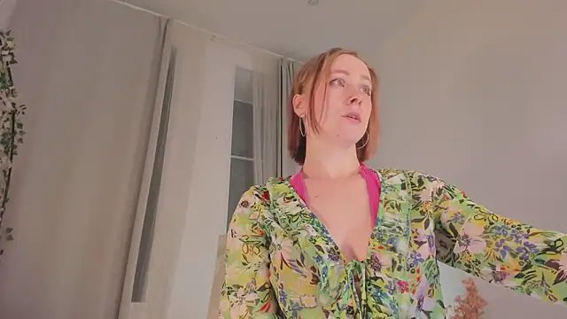 LilianKroft 现场XXX聊天
