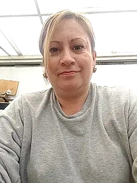 XXX chat uživo modela MonyCassius