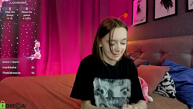 Онлайн чат XXX Lesi_Moonie01