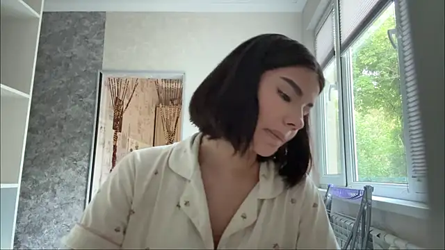 دردشة MarylnMonnier الجنسية المباشرة
