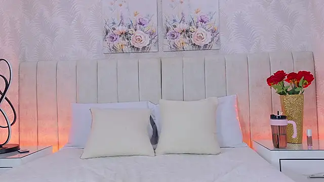 Chat +18 de MeganCruzGB ao vivo