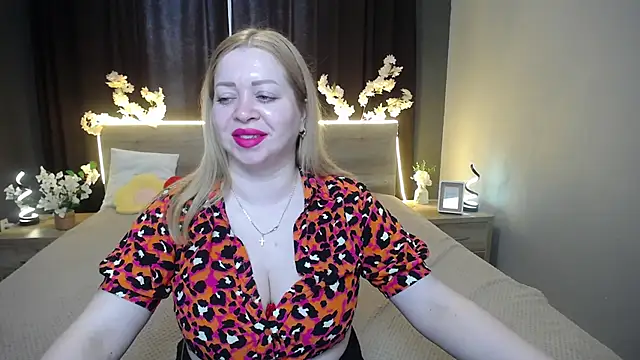 OliviaVerrn Live XXX chat