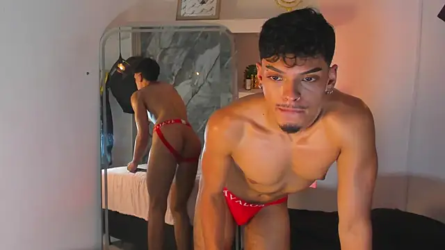 Show de AlexLaurent na webcam