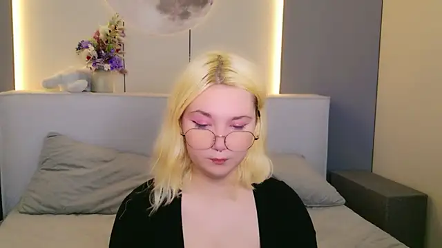 XXX chat uživo modela Cassey_Well