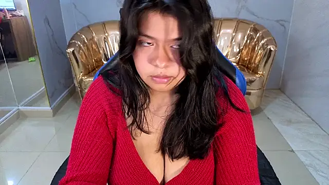 Isaa_s live XXX chat