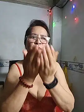 phnz's Live XXX Chat