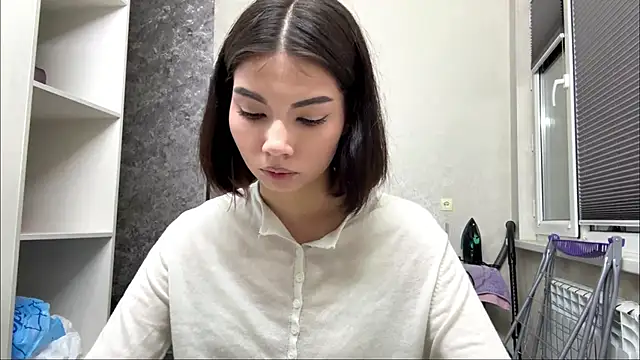 MarylnMonnier 现场XXX聊天