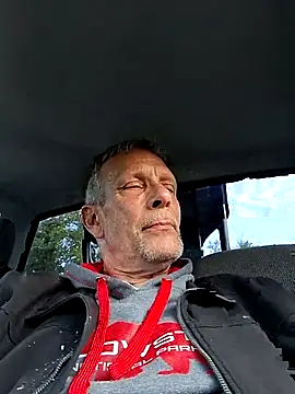 Pokazy przed kamerką – truckdawg2023