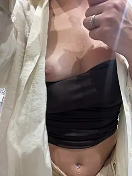 butterfly26001's Live XXX Chat