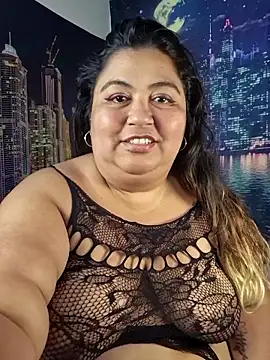 curvy_diva_: απευθείας συνομιλία ΧΧΧ