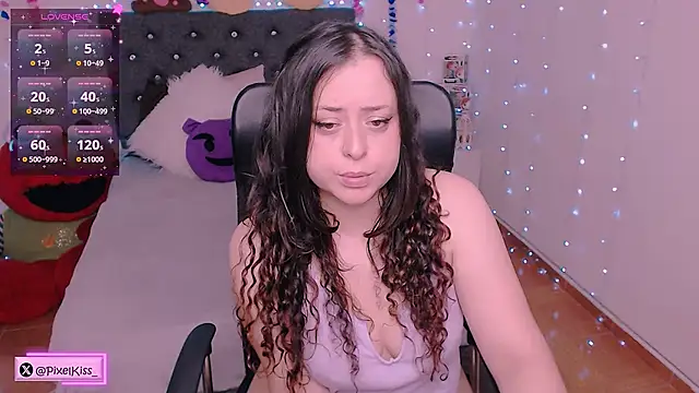 PixelKiss_'s Live XXX Chat