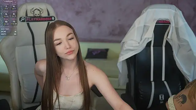 Angy_Netal élő XXX-chatje