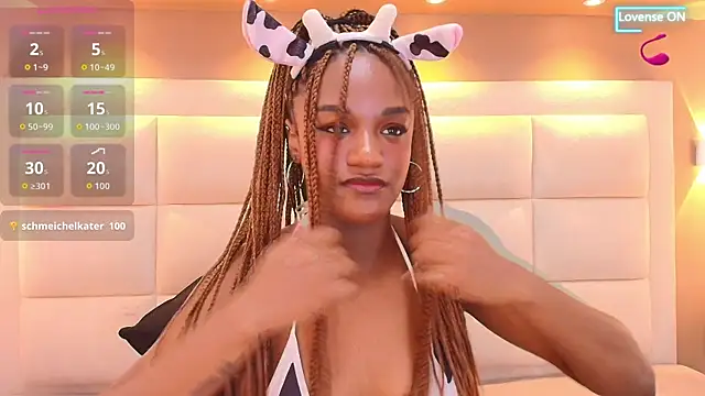 Chloebrunnie 라이브 XXX 채팅