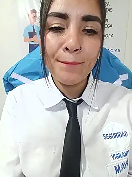 دردشة MAYE__13 الجنسية المباشرة