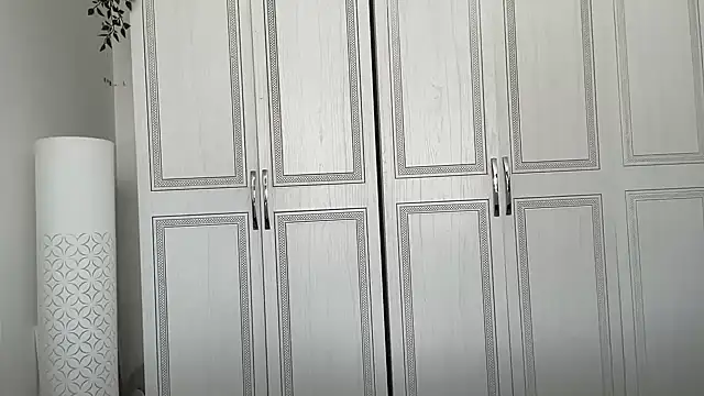 Chat soba uživo modela MsBelleWarick