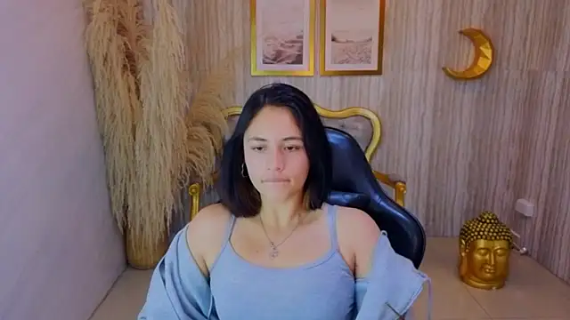 bonnie_1s Chat XXX in diretta