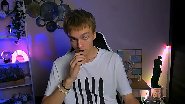 john_lik Pertunjukan Webcam