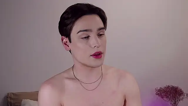 RobbyCharming élő XXX-chatje