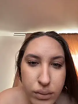 Lucy_doll22's Live XXX Chat