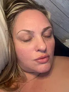 1SexyQueen's Webcam Show