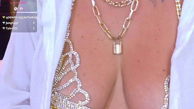 AdelinaVans Chat XXX live
