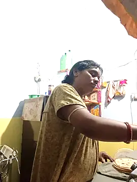 Priyasexcpl's Live XXX Chat