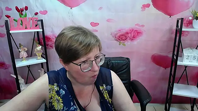 RadaChudna's Live XXX Chat
