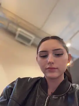 AnitaFly 现场XXX聊天