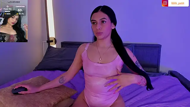 Czat XXX na żywo – lilith_petit_